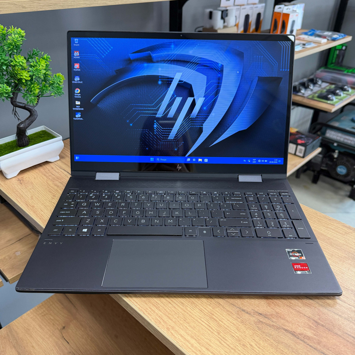 Сенсорний ультрабук-трансформер HP ENVY x360 15m-ee00xx 2в1/ 15.6" FullHD, IPS/  AMD Ryzen 5 4500U (6 ядер/ 6 потоків)/ AMD Radeon RX Vega 6/ 8 GB/ 256 GB SSD NVME (Б\В)