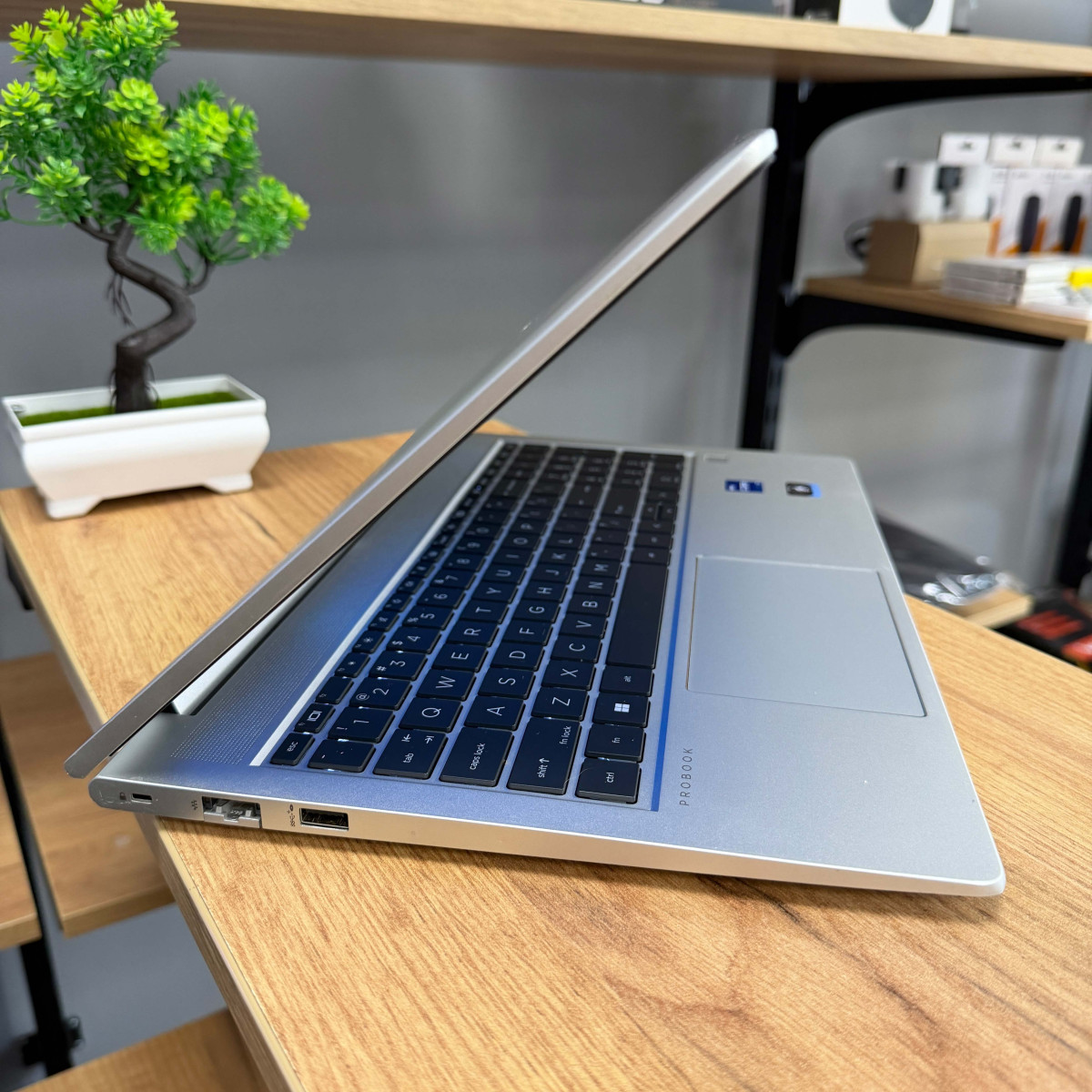 Ноутбук HP ProBook 450 G9/ 15.6" FullHD, IPS/ Intel Core i7 1255U (10 ядер/ 12 потоків)/ Intel UHD/ 8 GB/ 256 GB SSD NVME (Б\В)