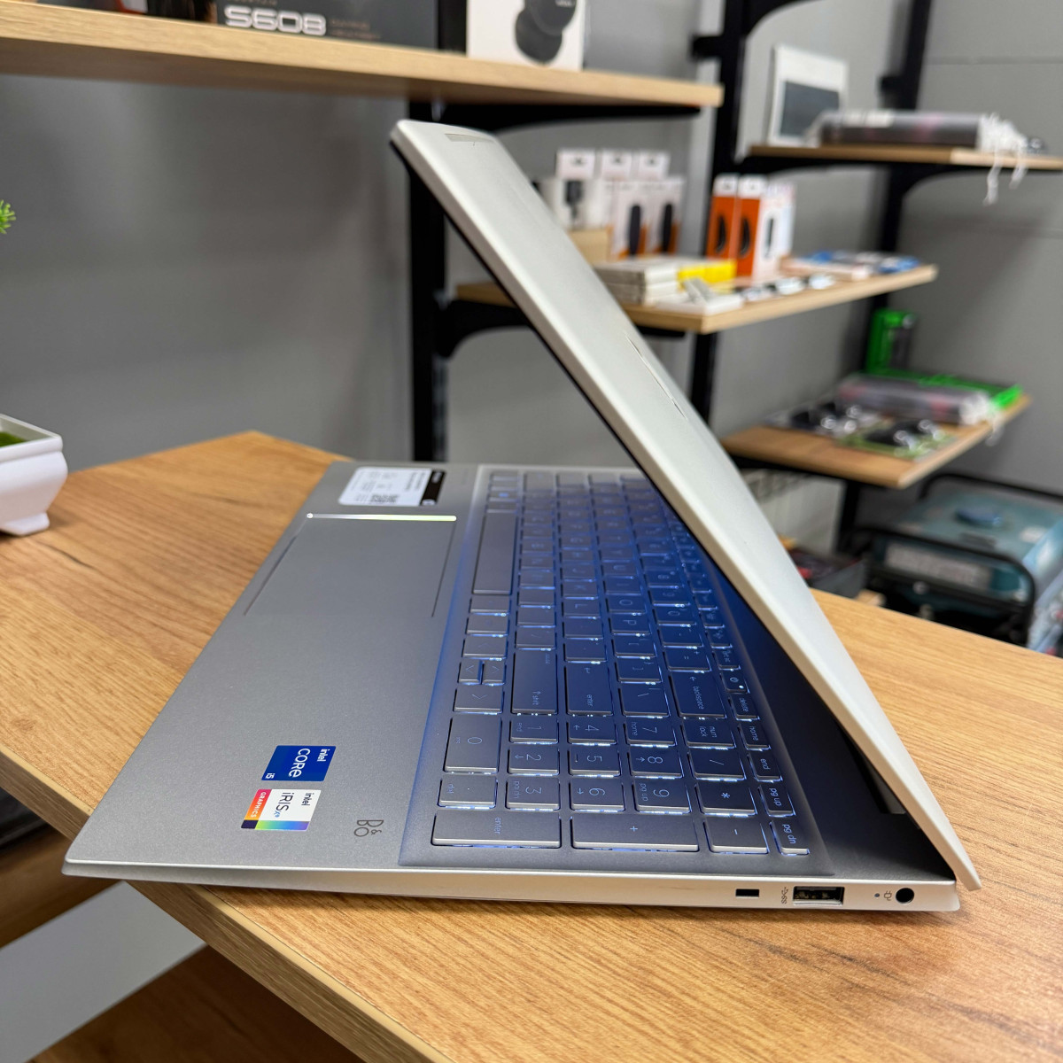 Ноутбук HP Pavilion 15-eg2xxx/ 15.6" FullHD, IPS/ Intel Core i5 1235U (10 ядер/ 12 потоків)/ Intel UHD/ 8 GB/ 256 GB SSD NVME (Б/В)