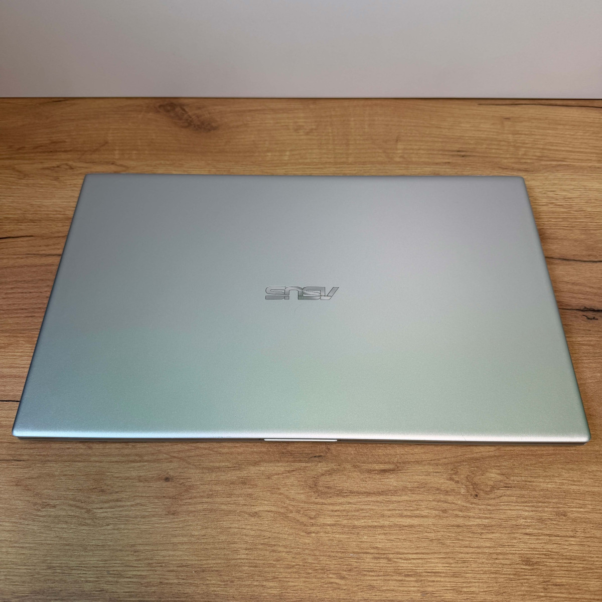 Ноутбук Asus VivoBook 17 X712JA/ 17.3" 17.3" HD+ (1600x900)/ Intel Core i5 1035G1 (4 ядра/ 8 потоків)/ Intel UHD/ 12 GB/ 128 GB SSD NVME + 1 TB HDD (Б/В)