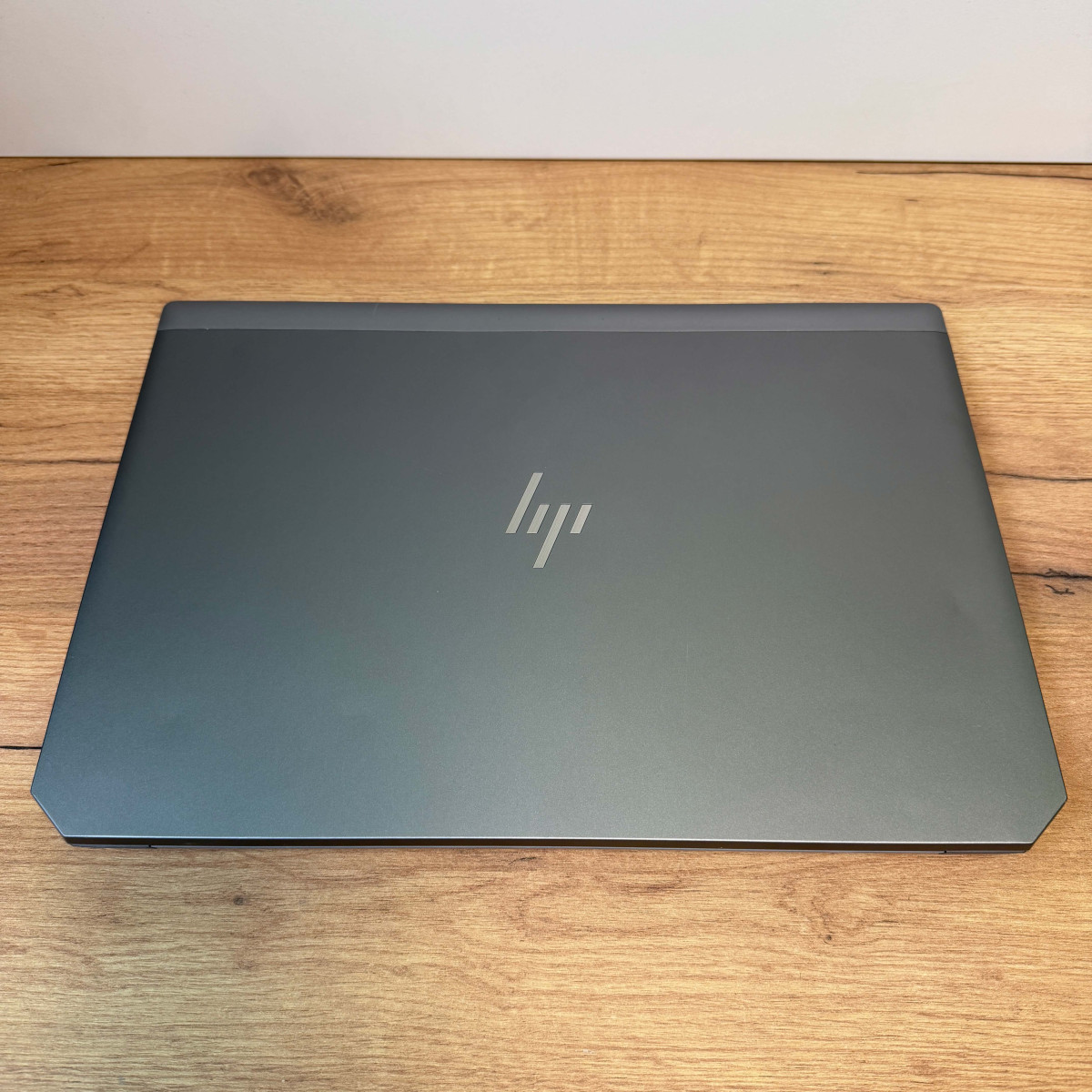 Ноутбук HP ZBook 15 G6/ 15.6" FullHD, IPS/ Intel Core i5 9300H (4 ядра/ 8 потоків, до 4.1 ГГц)/ NVIDIA Quadro T1000 (на 4 GB)/ 16 GB/ 256 GB SSD NVME (Б/В)
