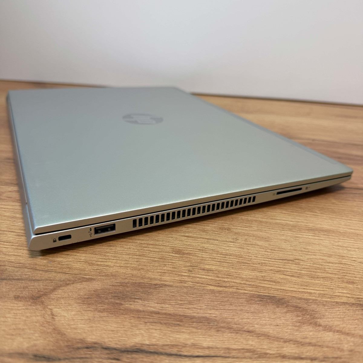Ультрабук HP ProBook 450 G7/ 15.6" HD/ Intel Core i3 10110U (2.1 - 4.1 Ггц)/ Intel UHD 620/ 8 GB/ 256 GB SSD NVME (Б/В) 